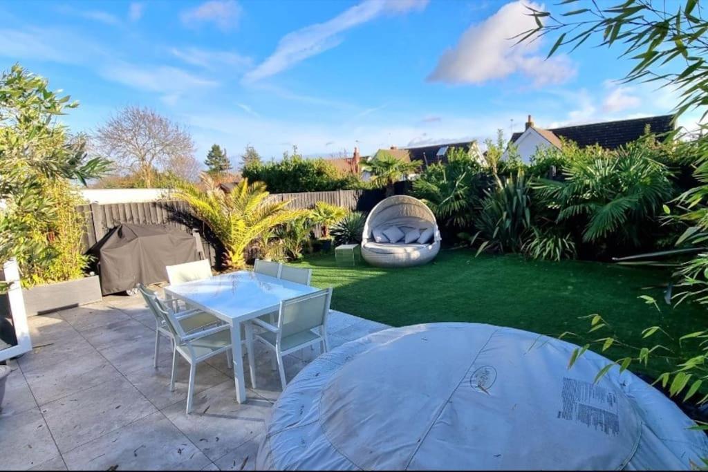 Villa Northbourne House Ferndown Esterno foto