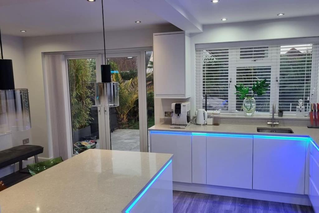 Villa Northbourne House Ferndown Esterno foto