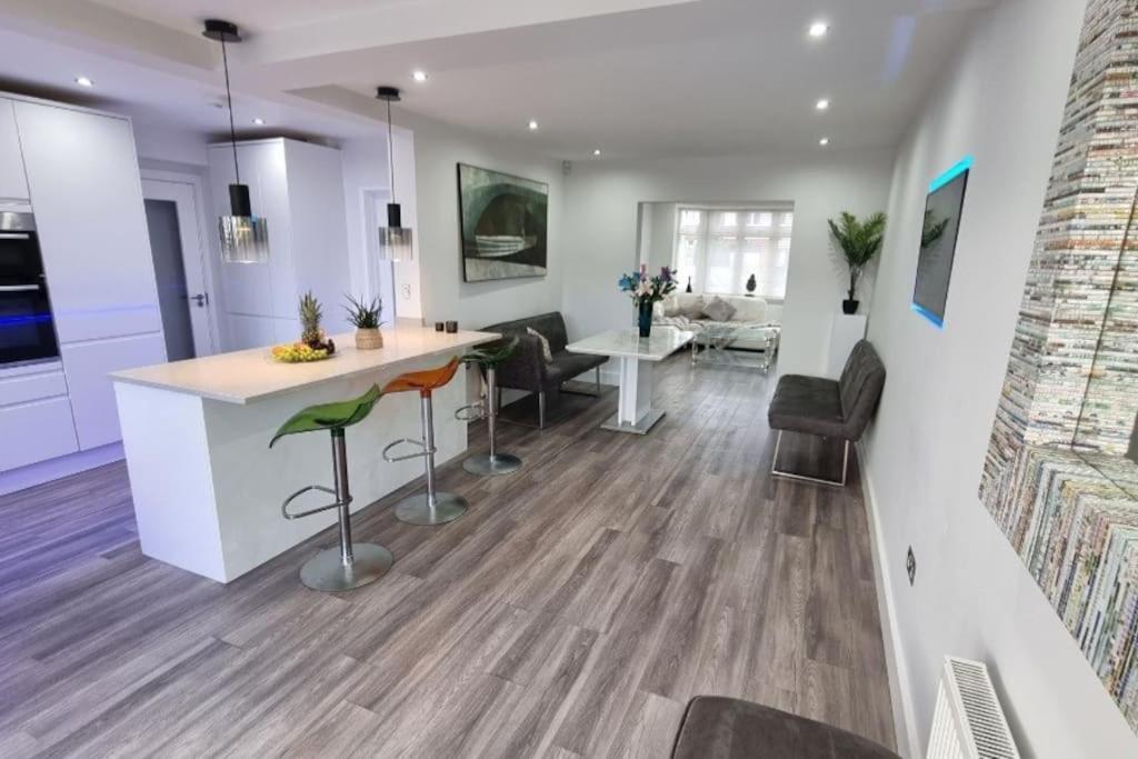 Villa Northbourne House Ferndown Esterno foto